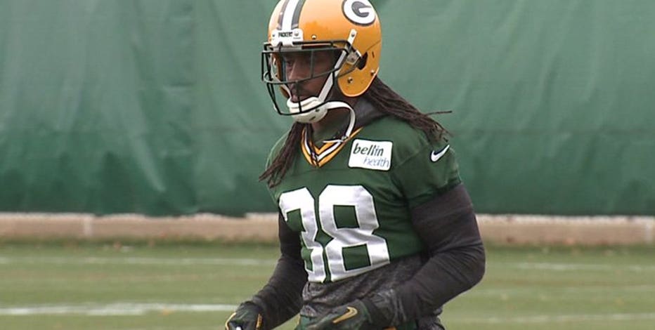 Packers sign veteran Tramon Williams to practice squad