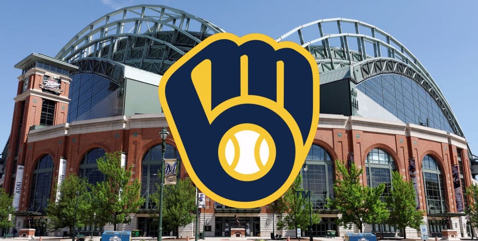Brewers announce military ticket offer