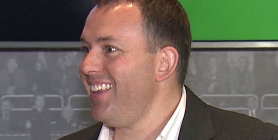 Bucks sign general manager Jon Horst to contract extension