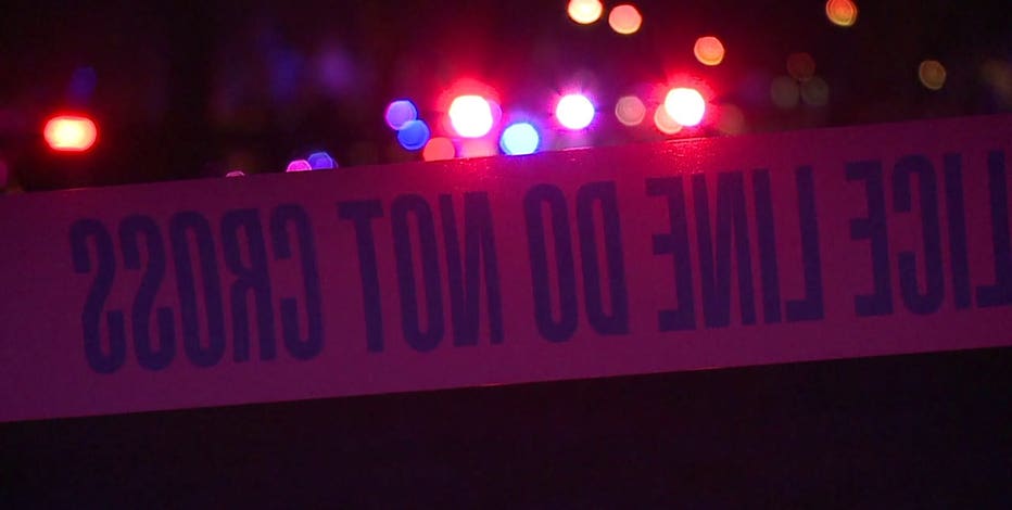 Farwell and Royall shooting: Milwaukee man wounded,suspect sought