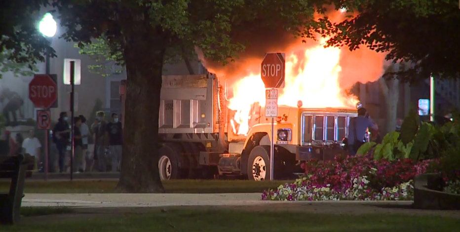 Pres. Trump: Gov. Evers 'agreed to accept federal assistance,' up to 2K National Guard coming to Kenosha