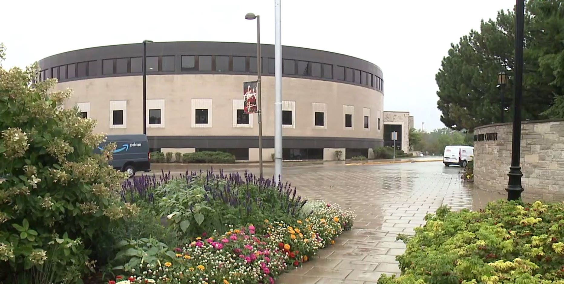 Carthage College students return amid pandemic, community challenges