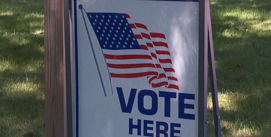 Milwaukee training poll workers for November; will be paid $130 for full day