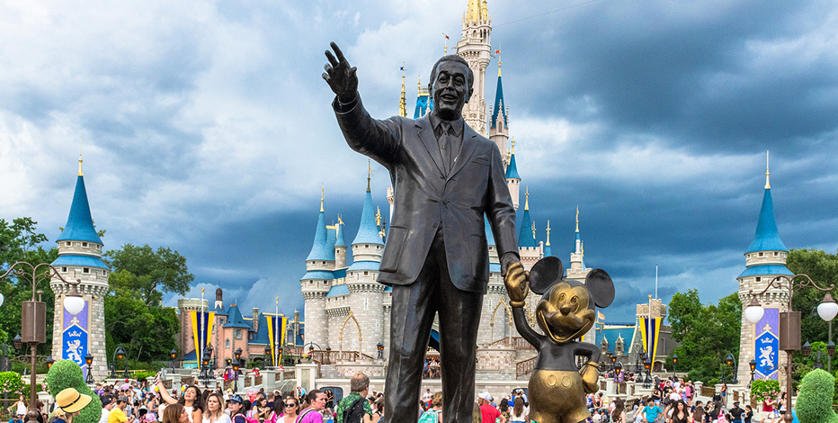 Disney World reveals hours for New Year&#8217;s Eve