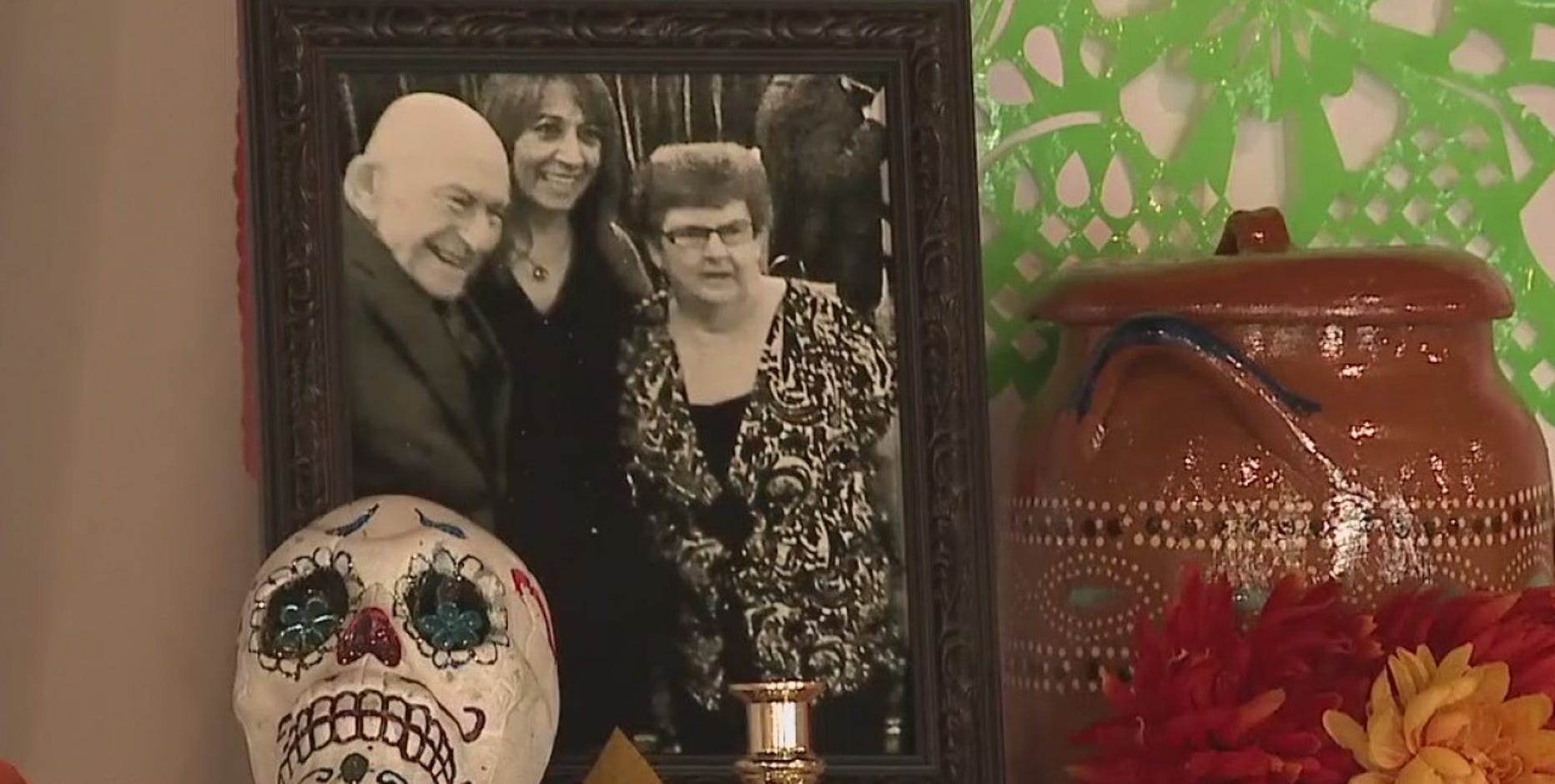 Flores Hall hosting Day of the Dead celebrations all week