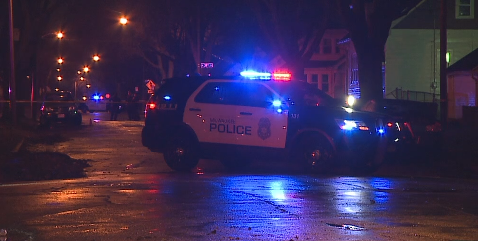 Police investigate double shooting near 38th and Custer