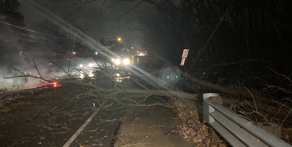 Severe weather knocks out power, damages property in SE Wisconsin