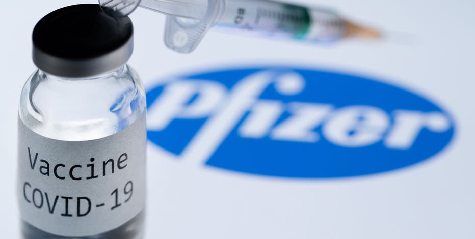 FDA advisory panel endorses Pfizer's vaccine for widespread use