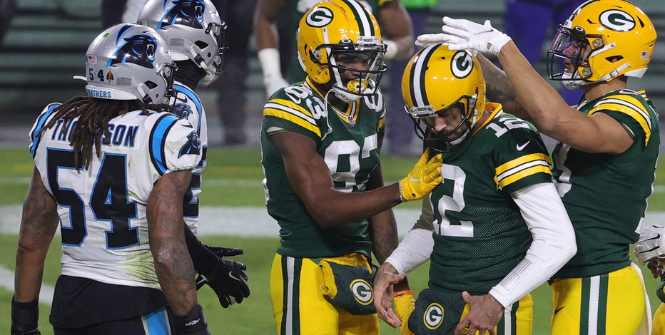 Packers pounce on Panthers for 4th straight win
