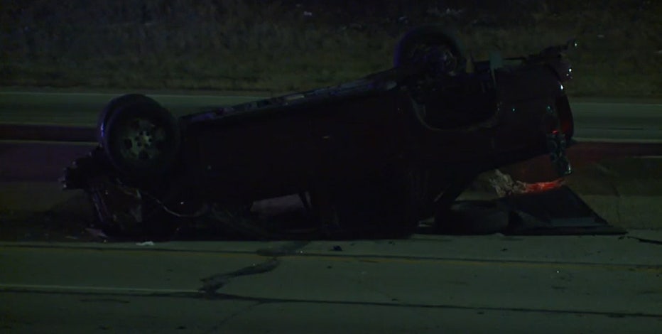 MCSO: Driver hurt after rollover crash on NB I-43 at North Avenue