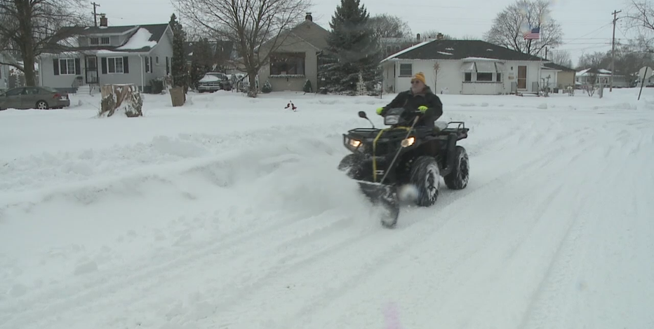 Kenosha man makes quick work of clearing snow for himself, neighbors
