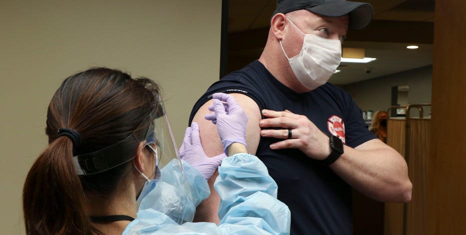 Wauwatosa EMS staff now receiving 1st dose of COVID-19 vaccine