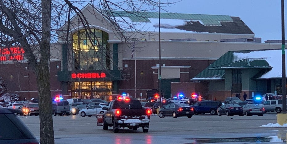 2 shot, 1 fatally, at Fox River Mall in Appleton
