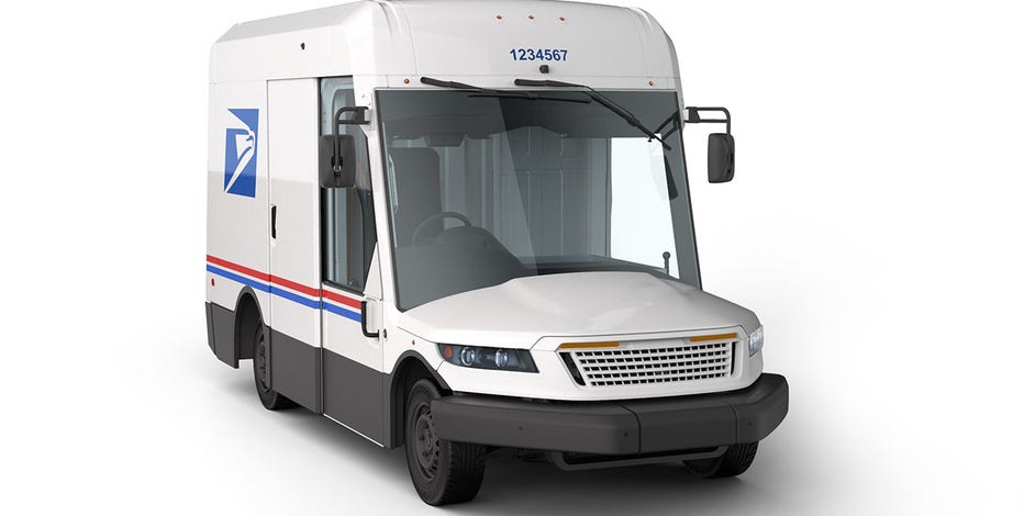 New USPS mail truck fleet needs more electric vehicles, EPA says