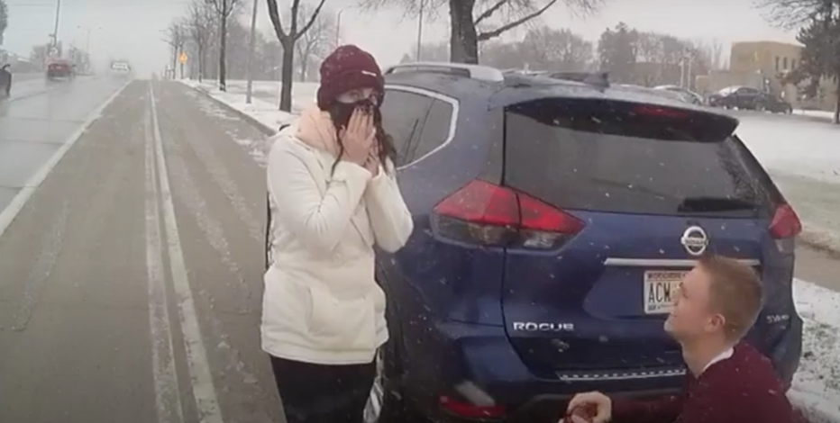 Milwaukee police stage traffic stop to help marriage proposal