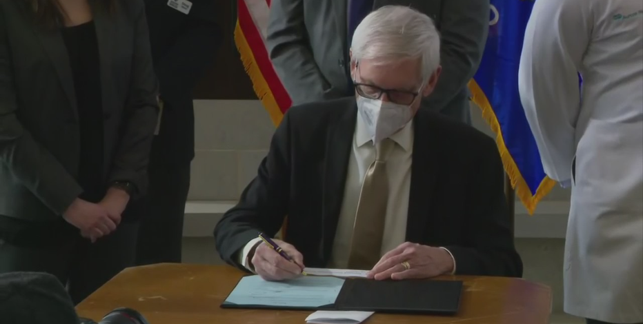 Gov. Evers signs bill expanding COVID-19 vaccine administration