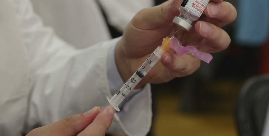 2 new vaccination sites opening Tuesday in Milwaukee for educators