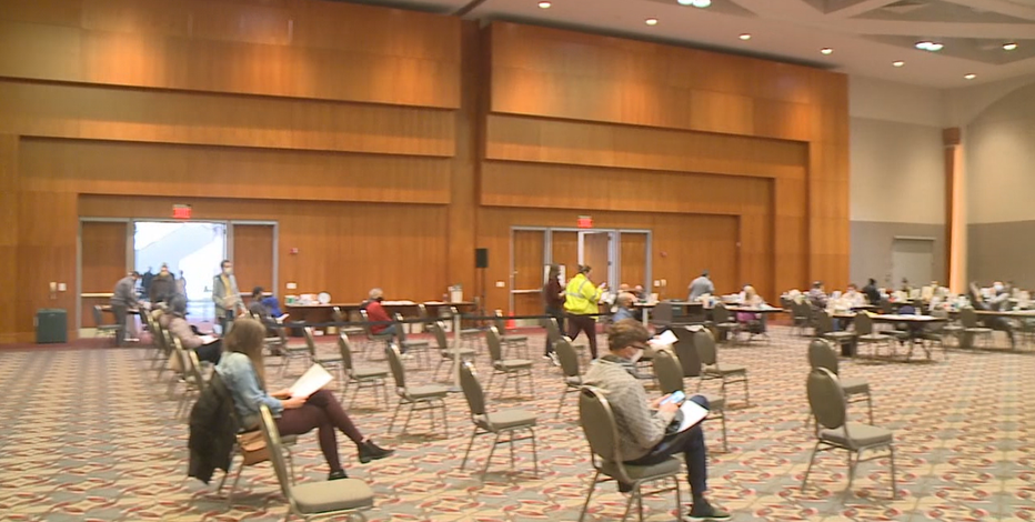 Wisconsin Center serves as federal pilot community vaccination clinic