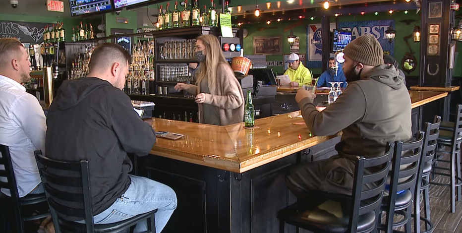 Milwaukee-area bars, restaurants prep for busy opening day