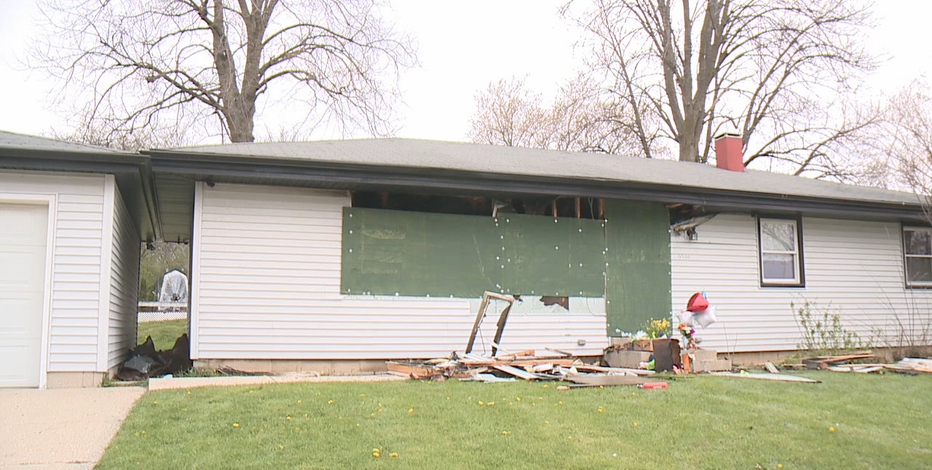 10-year-old boy dies in house fire near 118th and Florist: MPD