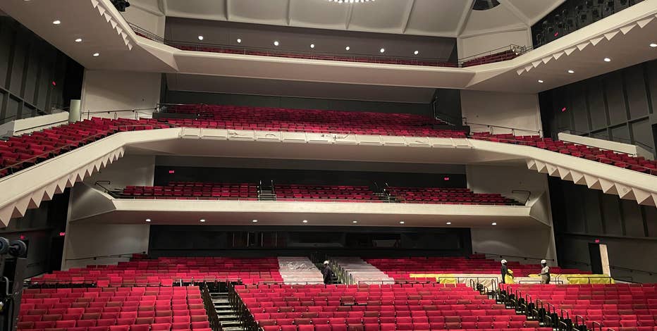 Uihlein Hall at the Marcus Center gets renovation