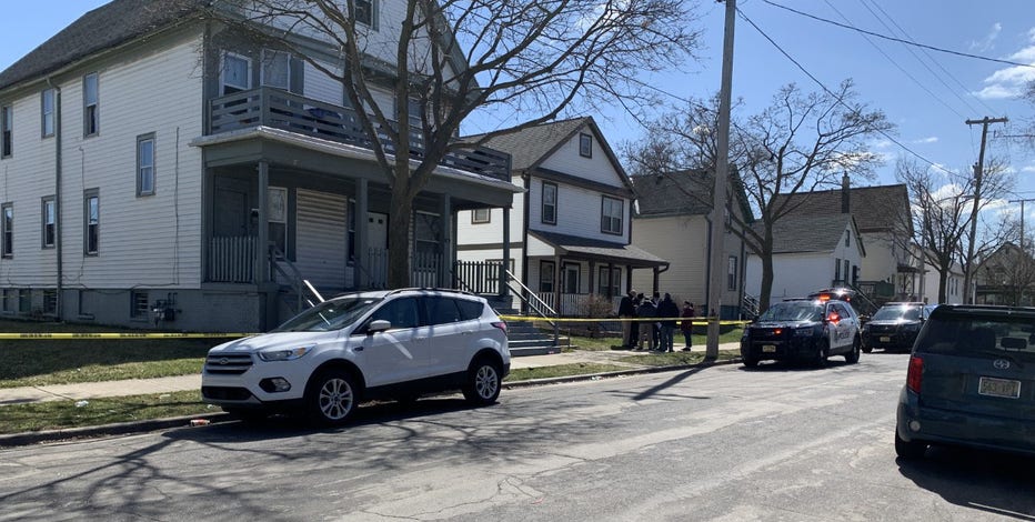 MPD: 7-year-old girl wounded in shooting near 21st and Vine
