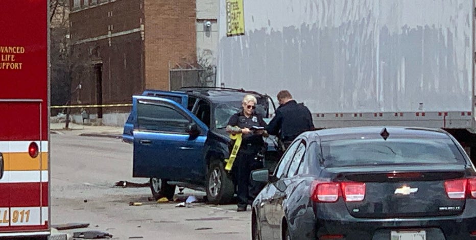 Medical examiner dispatched to crash at 32nd and Fond du Lac