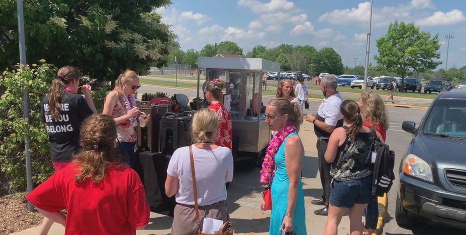 Pewaukee school staff appreciation event: 'Means a ton'