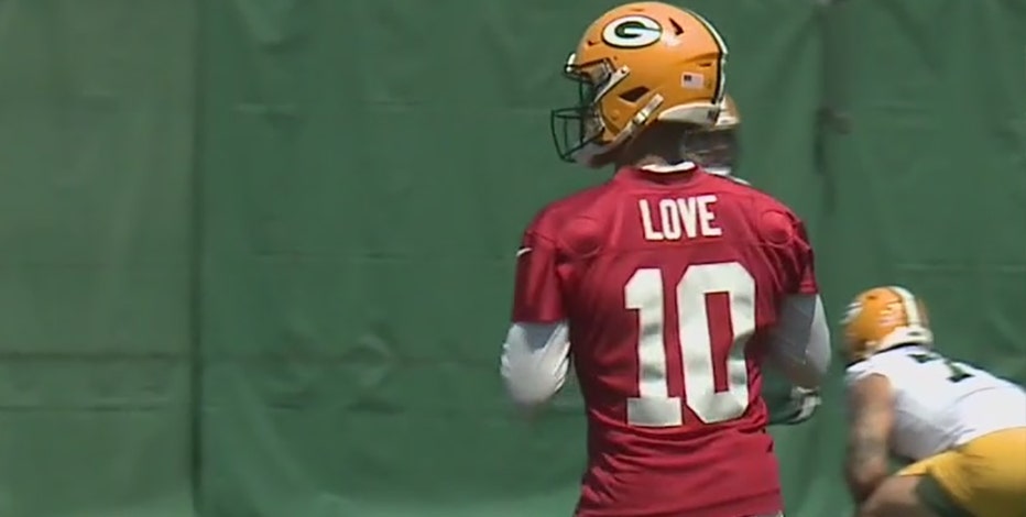 Packers' Jordan Love prepared to play for absent Rodgers