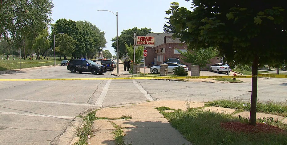 18th and Burleigh shooting: Milwaukee man wounded, suspect sought