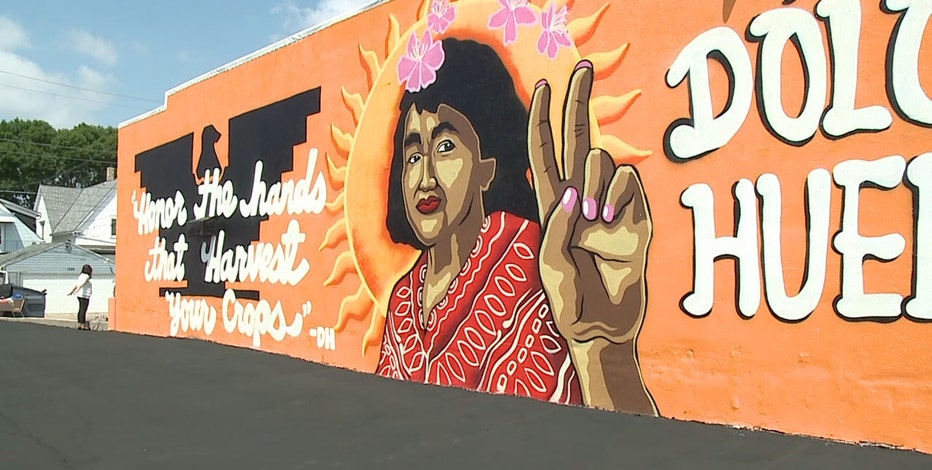 Milwaukee mural honors Dolores Huerta