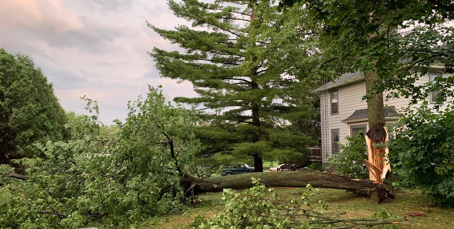 Jefferson County tornado reports; EF1, EF0 confirmed by NWS