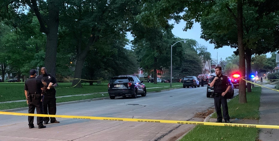Milwaukee police shooting near Sherman Park, suspect dead