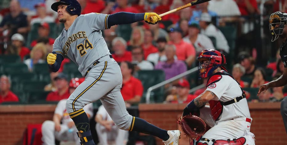 Brewers rally late, knock off Cardinals 6-4 in 10 innings