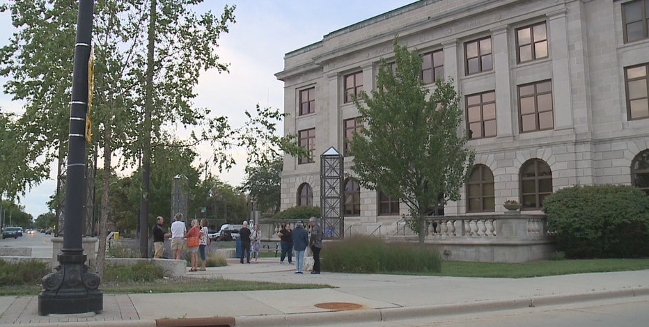 Racine mask mandate reinstated, effective immediately