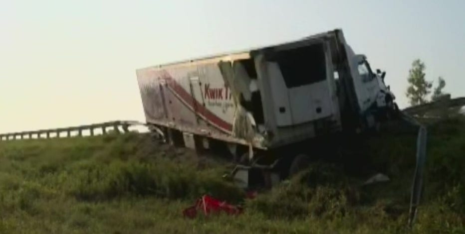 Multi-vehicle fatal crash in Jefferson County, I-94 WB closed at WIS 26