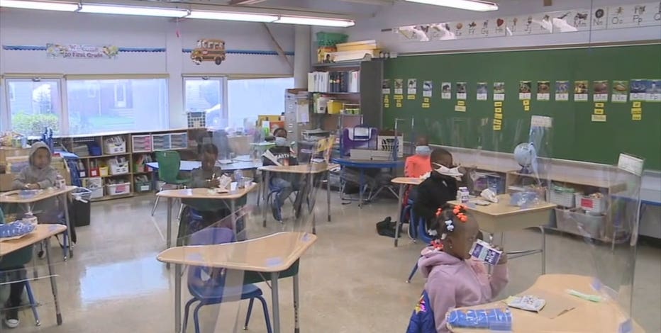 Milwaukee teachers' union wants masks required indoors
