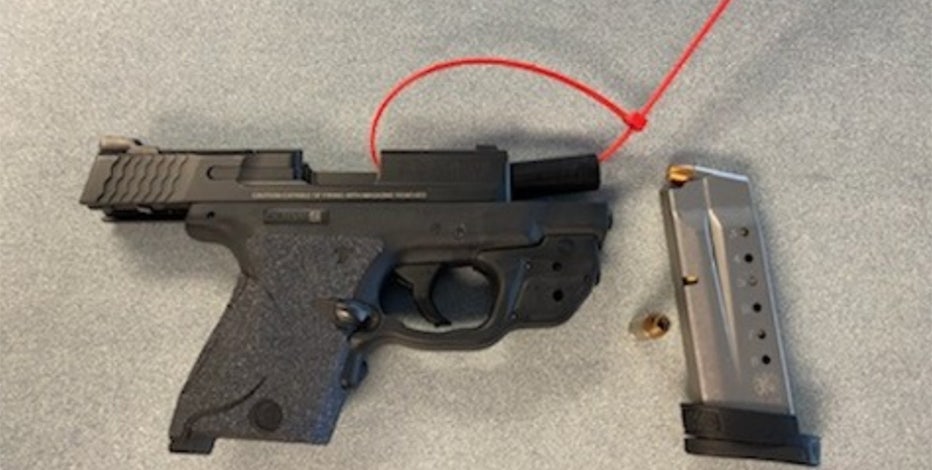 TSA intercepts gun at Mitchell International Airport