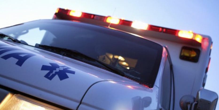 Fatal crash on Milwaukee's north side; 1 dead, 2 injured