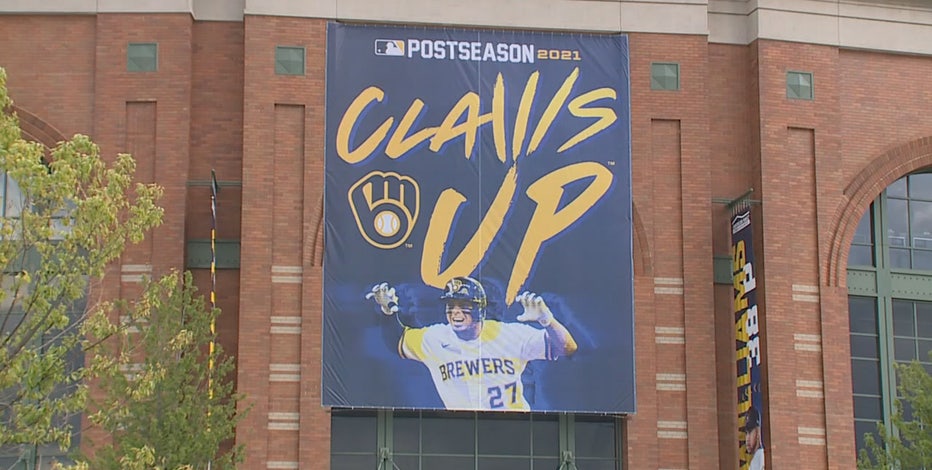 Brewers fans still 'Claws Up' after NLDS loss