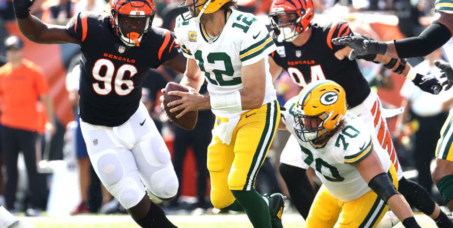 Packers beat Bengals in overtime, Crosby hits 49-yarder after 3 misses