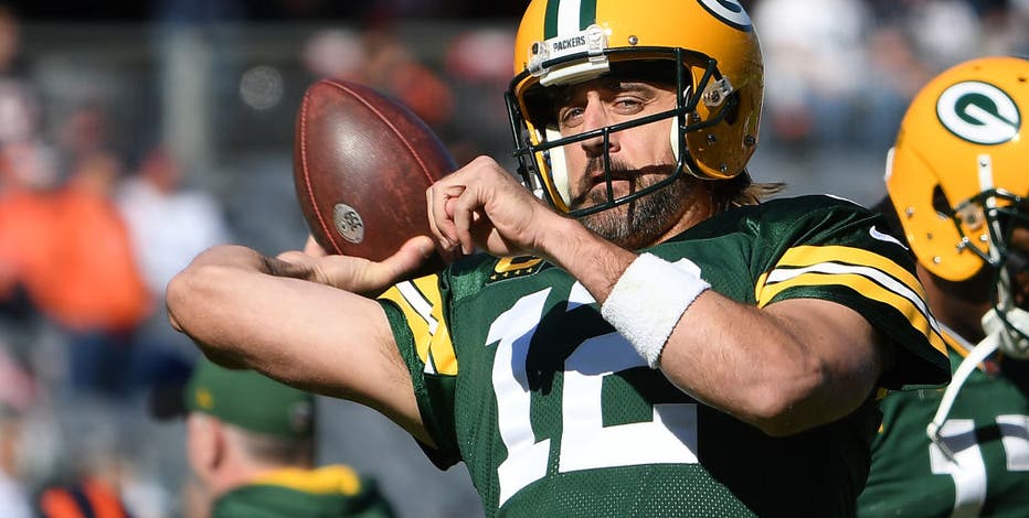 Packers' Aaron Rodgers has choice words for Bears fans after TD
