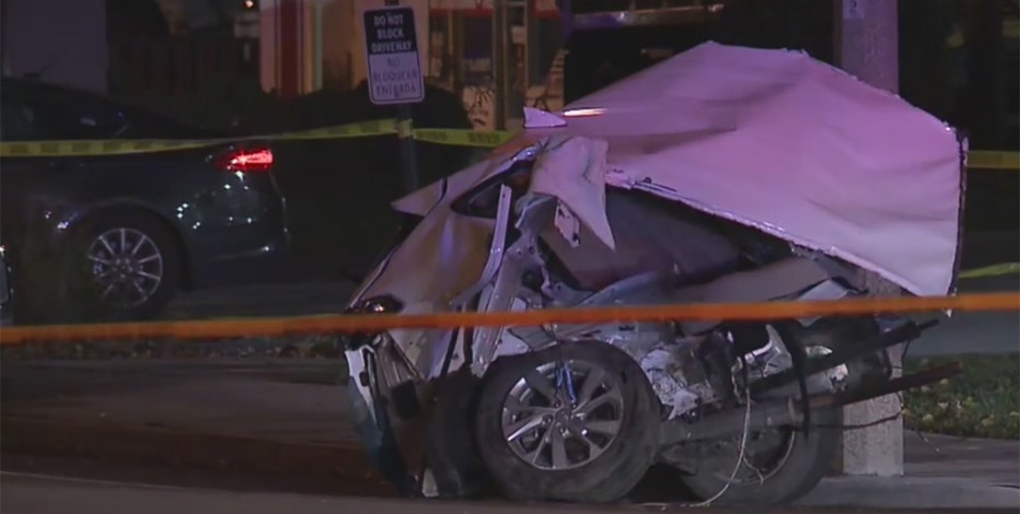 Milwaukee police: Reckless driving crash leaves 1 dead, 1 injured