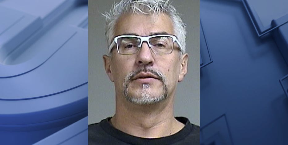 Sex offender arrested for relationship with teen