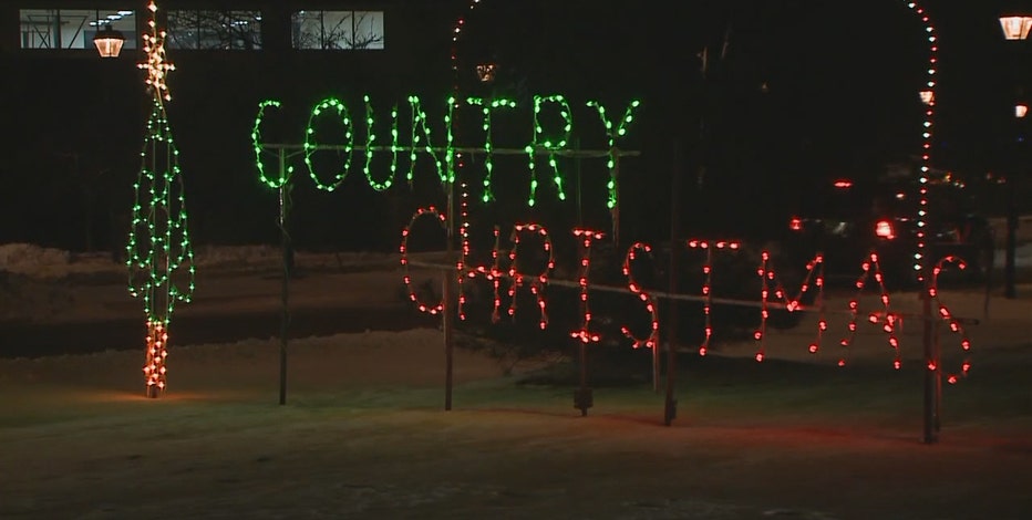 Waukesha parade victims: Country Christmas tickets to raise money