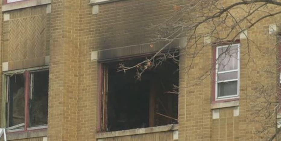 Milwaukee apartment arson, over 100 evacuated, 19-year-old arrested