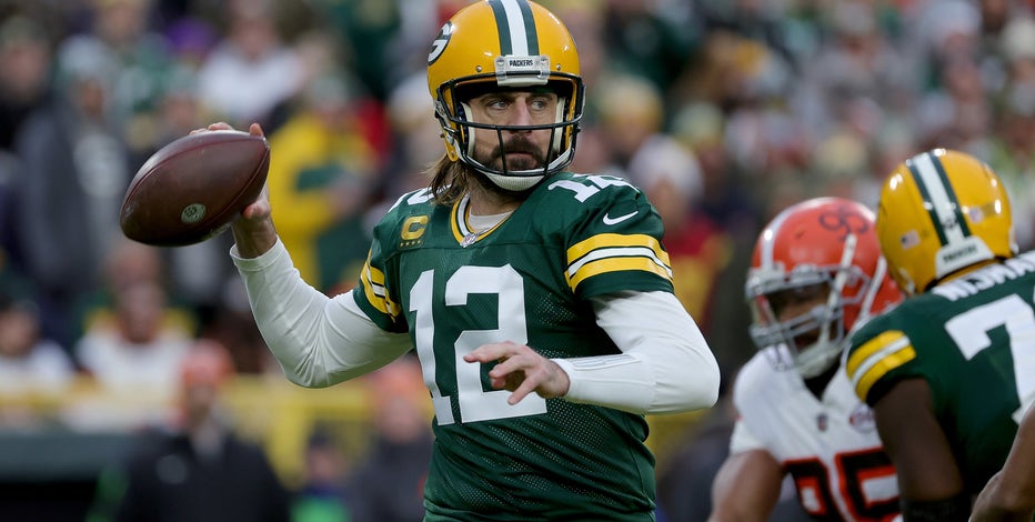 Packers beat Browns; Aaron Rodgers sets franchise TD mark