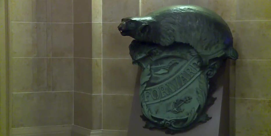 Wisconsin Capitol badger statue to stay for 50 more years, Navy says