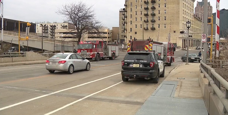 Body found in Milwaukee River, medical examiner says