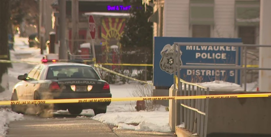 Milwaukee police shooting; suspect fired at officers inside District 5
